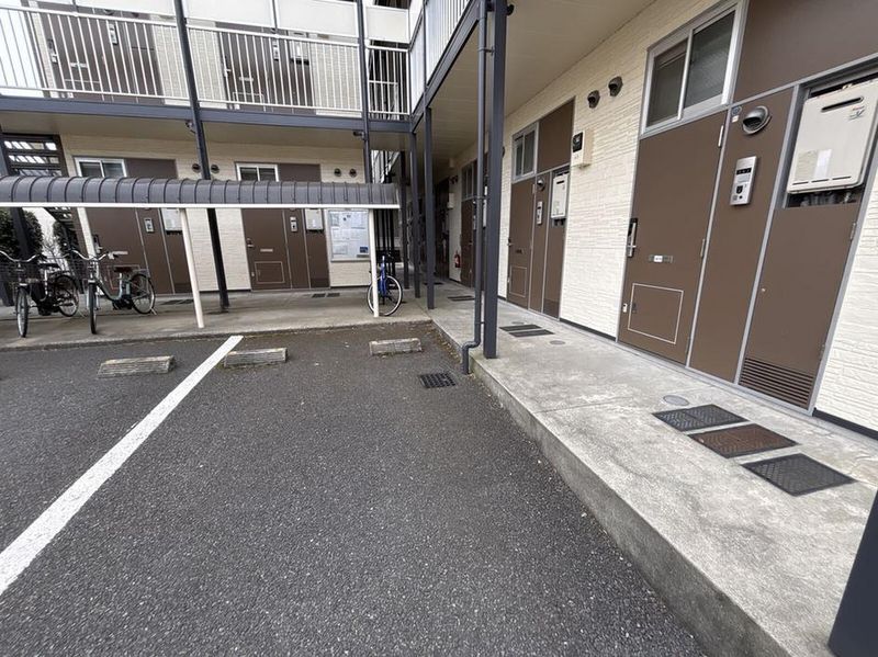 レオパレスソレイユ エントランス