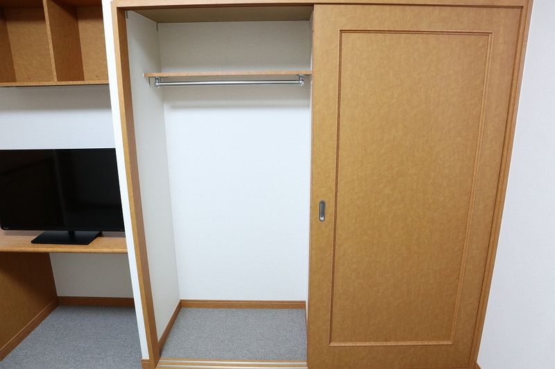 レオパレスメディオ 収納
