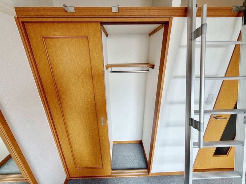 leopalace Crest Hills Mukaibara Storage