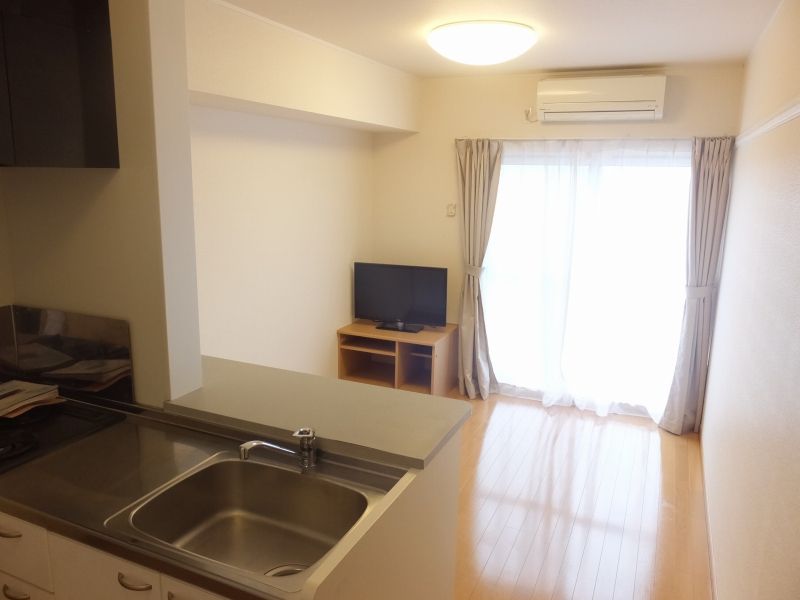 レオパレスドルフⅡ 居間