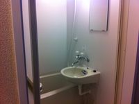 LEONEXT Luce Bathroom