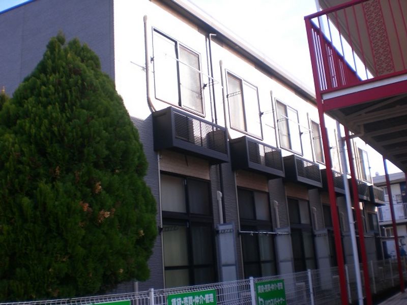 レオパレスエムズ 外観