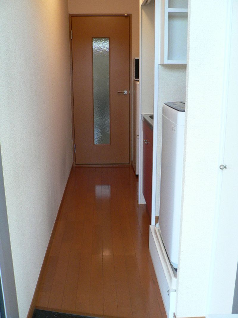 レオパレスＧｒａｎｄｅｅ 玄関