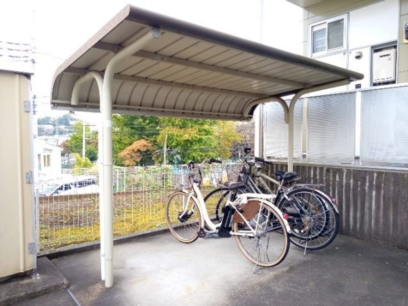 レオパレスＴＳＵＲＵＭＡＫＩ 共用部分