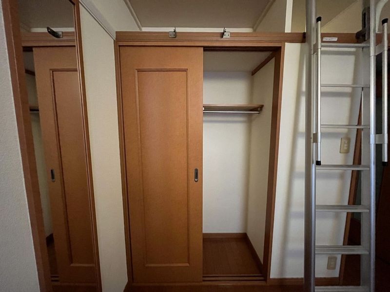 レオパレスさくら 収納