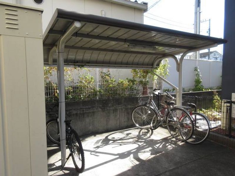 レオパレスオークスＨ 共用部分