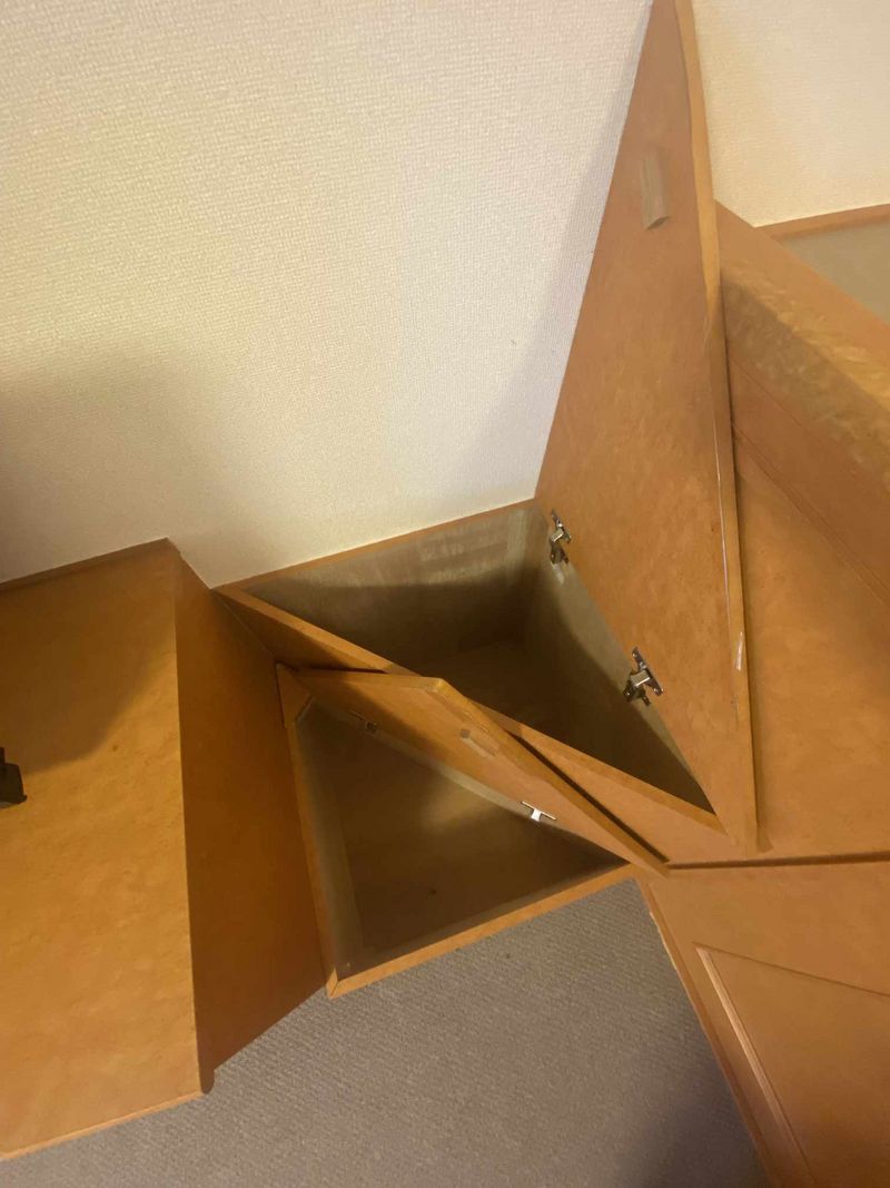 レオパレスサンシャイン　Ｋ 収納