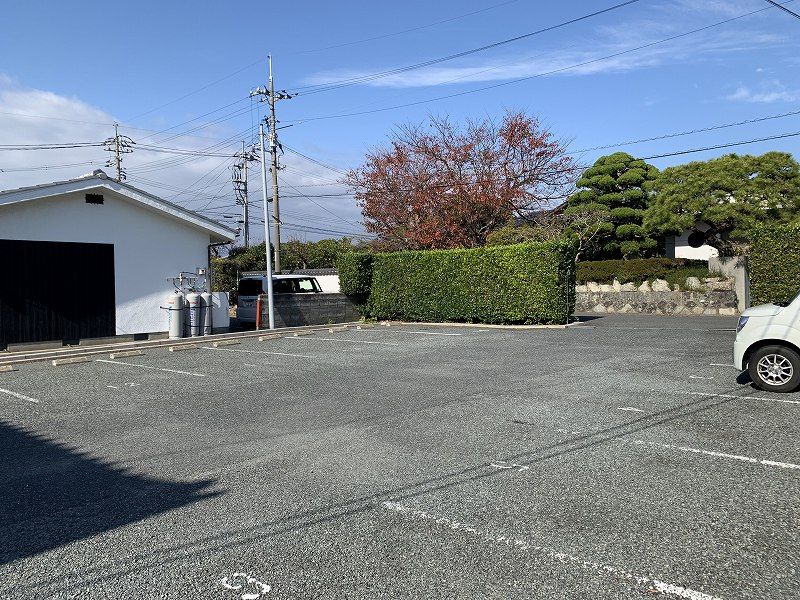 レオパレス萩 駐車場