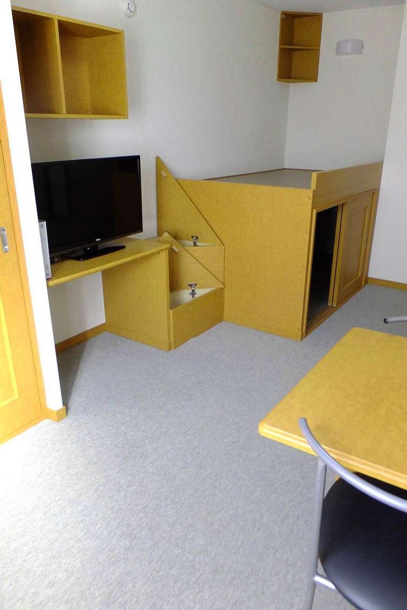 leopalace Rail Side Takanedai Phòng khách