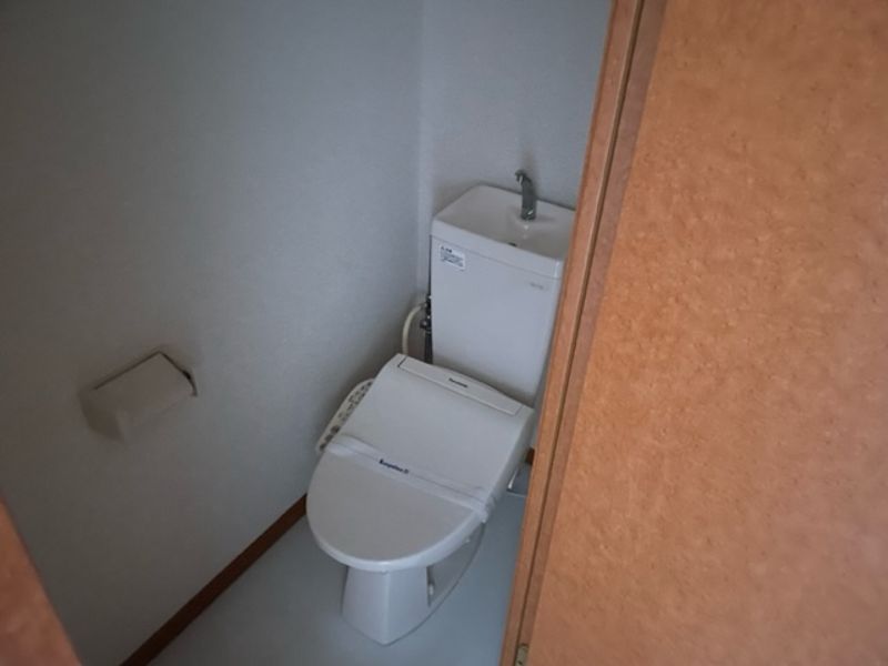 レオパレスすずらん トイレ