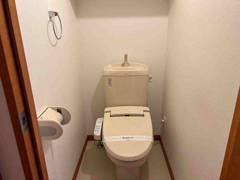 leopalace Tribute Kume Toilet