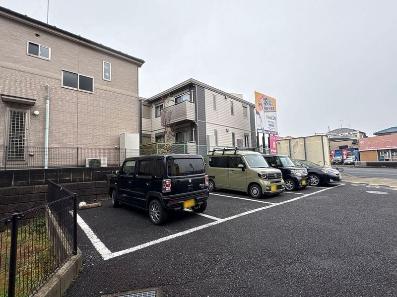 leopalace SILK 停车场