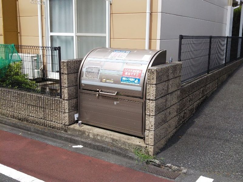 レオパレスシャルマン 共用部分
