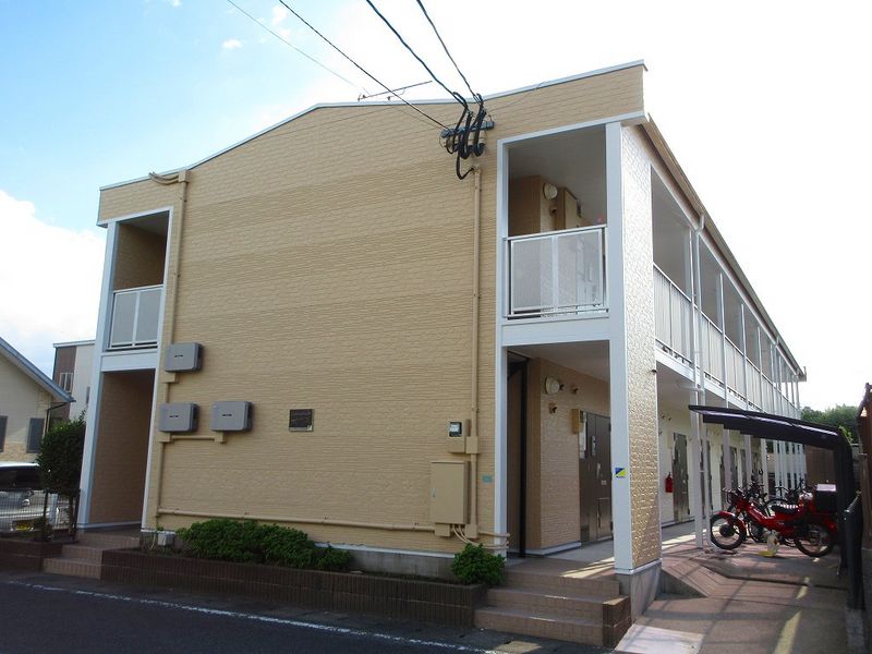 レオパレスグリーン　ウッド 外観