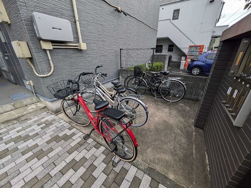 レオパレスプルケリマ 共用部分