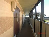 レオパレス春日 共用部分