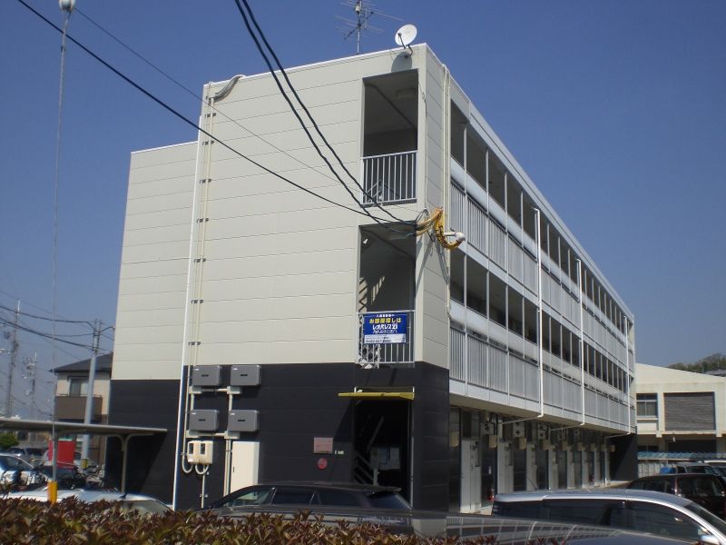 leopalace Green Court Balcony