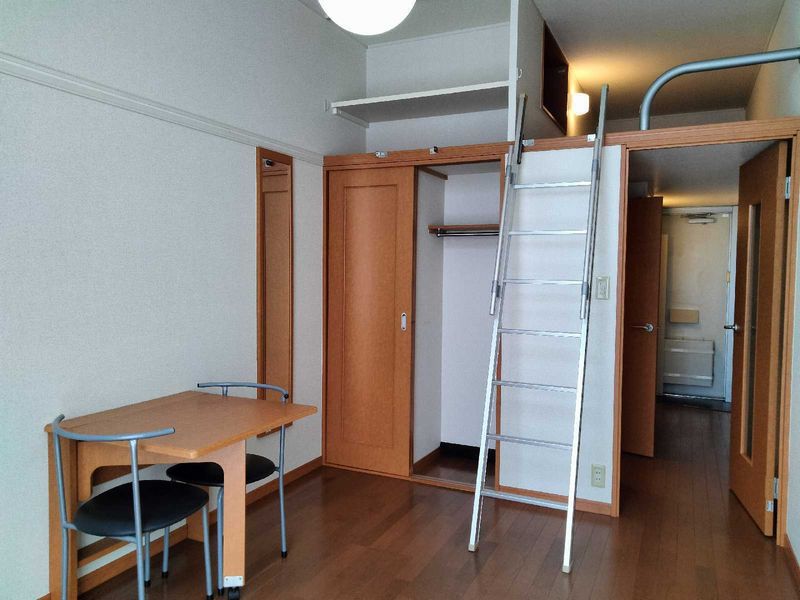 レオパレスＳｏｕｔｈＨｉｌｌ 居間