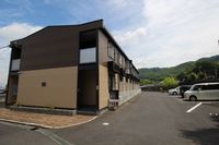レオパレスコスモ　スクエア 外観