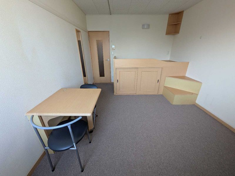 LEONEXT Honeycomb Eight Phòng khách