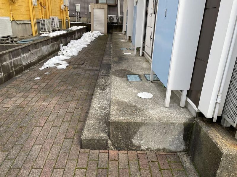 レオパレス大学南 エントランス