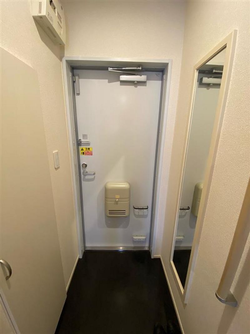 CLEINO MOON I 玄关