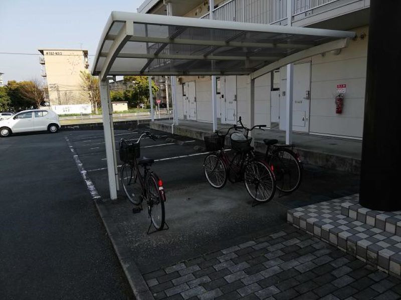 レオパレス長門石 共用部分
