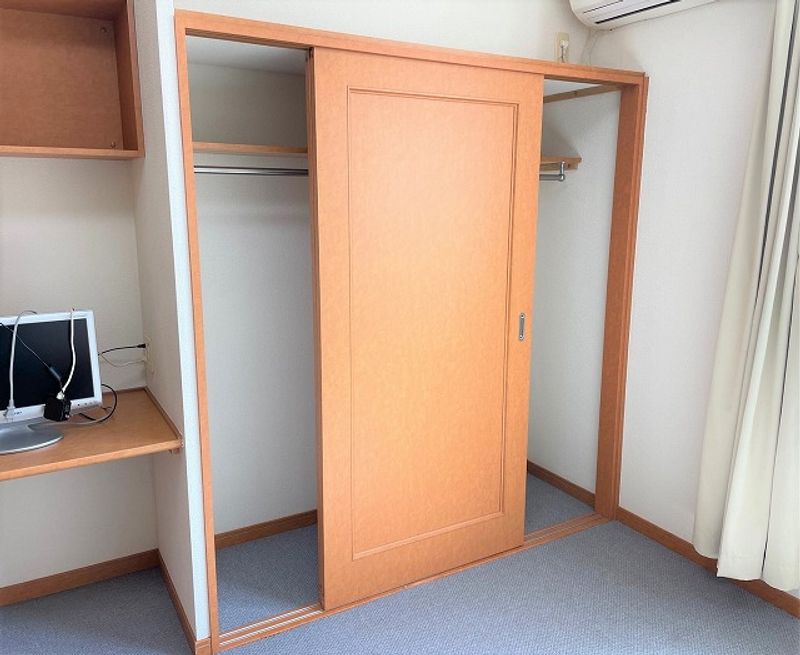 レオパレスグリーンタカタⅡ 収納