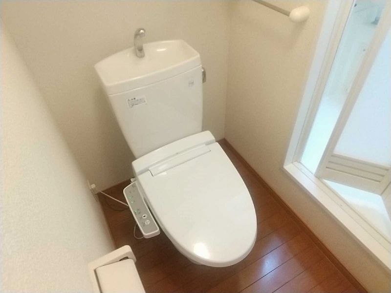 レオパレスコスモス トイレ