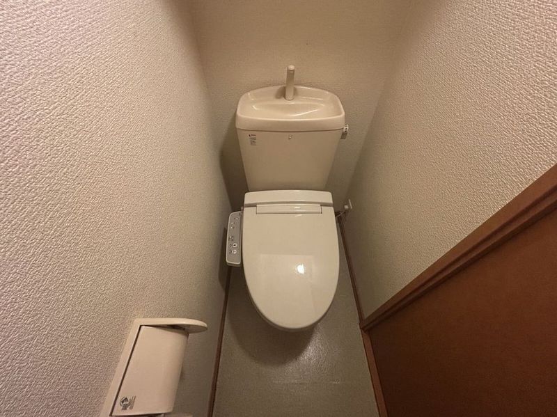 レオパレス松森台 トイレ