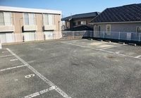 レオパレスしもやまざき 駐車場