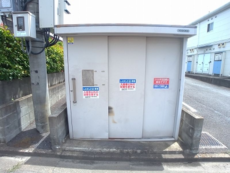 レオパレスメルベーユ 共用部分