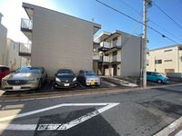 leopalace NAORAI Bãi đỗ xe