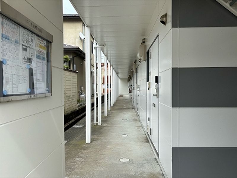 レオパレスコンフォール動橋 エントランス