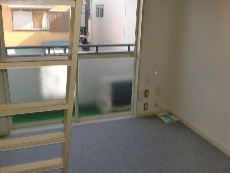 レオパレス亀有第５ 居間