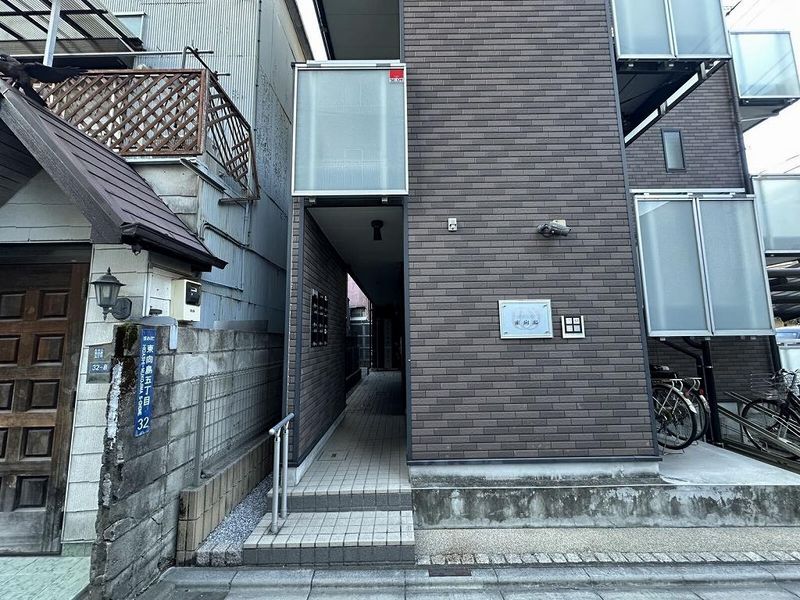 レオネクスト東向島 エントランス
