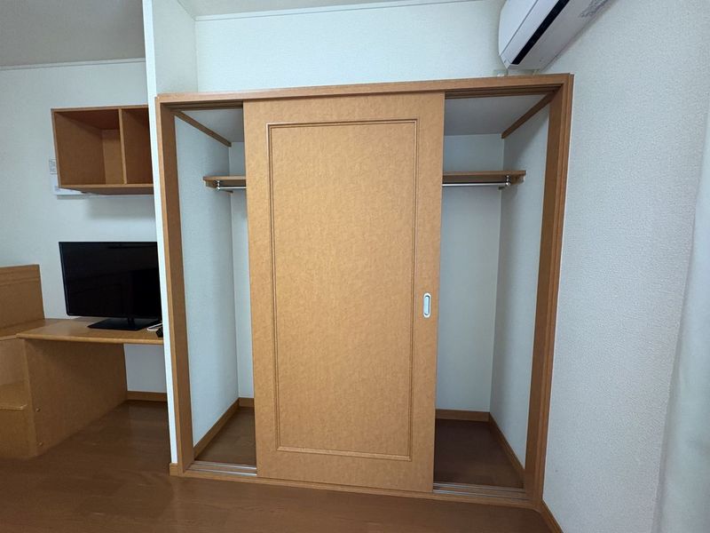 レオパレス赤池Ｂ 収納
