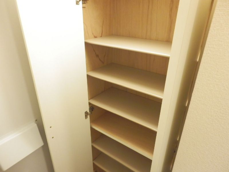 レオパレスゆとろぎ岡部 収納