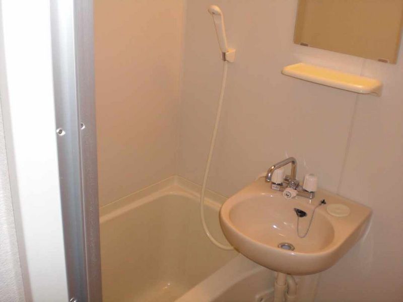 レオパレスすばるⅢ 風呂