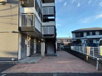 leopalace Thankful Court Entrance