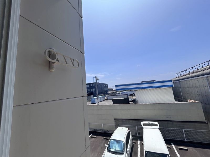 レオパレスさくら バルコニー