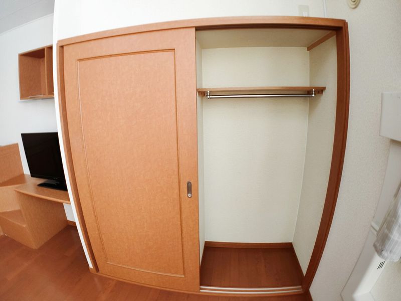 レオパレスたいせつ 収納