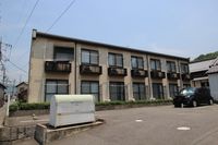 レオパレスルアール 外観