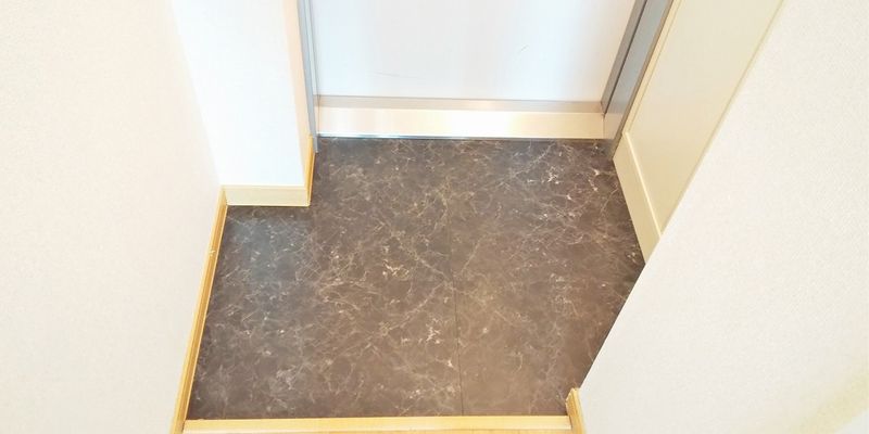 レオパレスゴールデン　ゴンタ 玄関