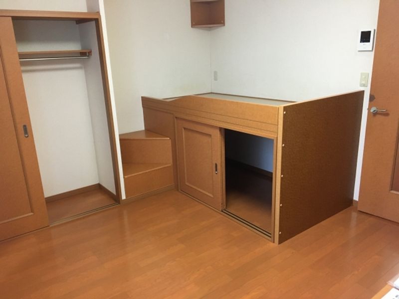 レオパレスＫ．グランスペランザ 居間