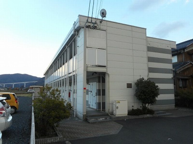 レオパレス公文名 外観
