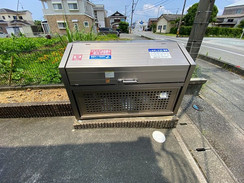 レオパレスピュアファースト 共用部分
