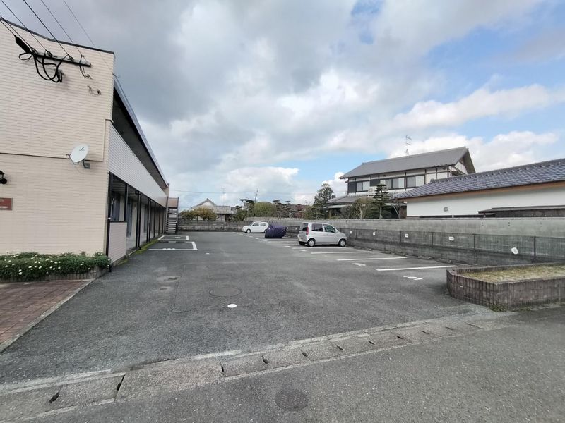 レオパレス八代 共用部分