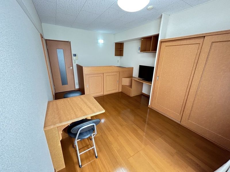 レオパレスサンシャイン２６ 居間