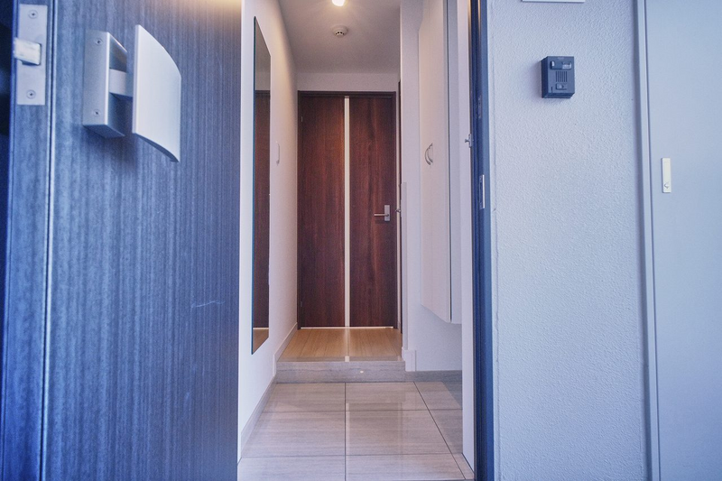 ヴィアロ千種スクエア 玄関